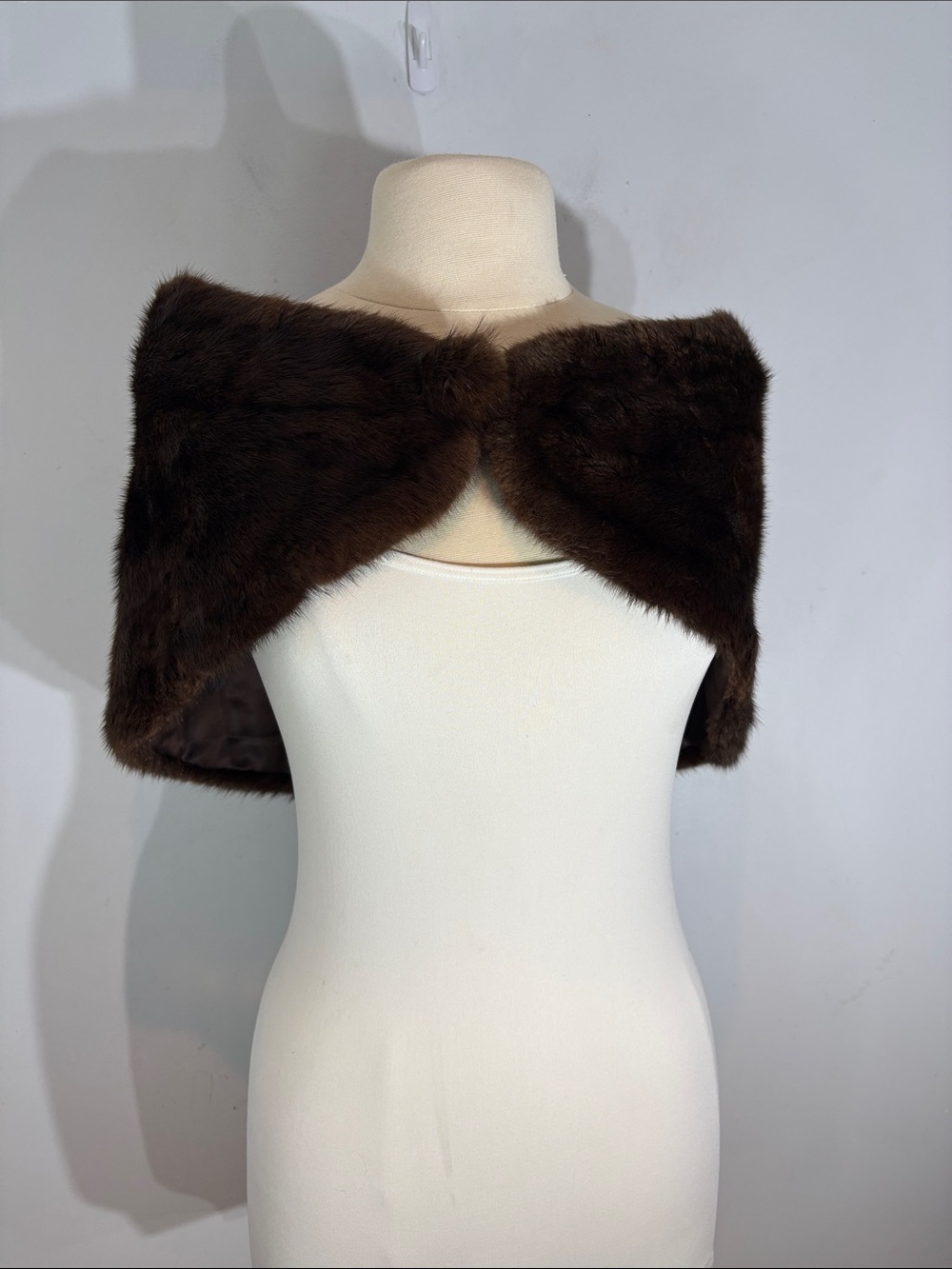 Vintage Genuine Fur Stole Shoulder Wrap Capelet Brown Old Hollywood Glam